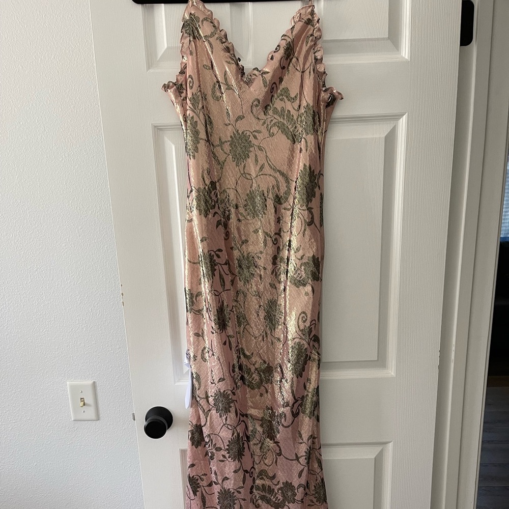 NEW BCBG Metallic Pink Maxi Dress - Picture 2 of 8